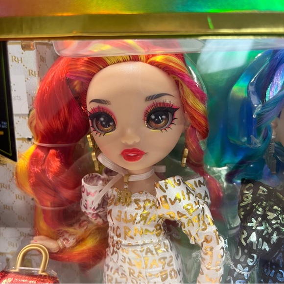 RAINBOW HIGH Dolls special Edition Twins Laurel & Holly De’Vious NWT Toy - Picture 6 of 16